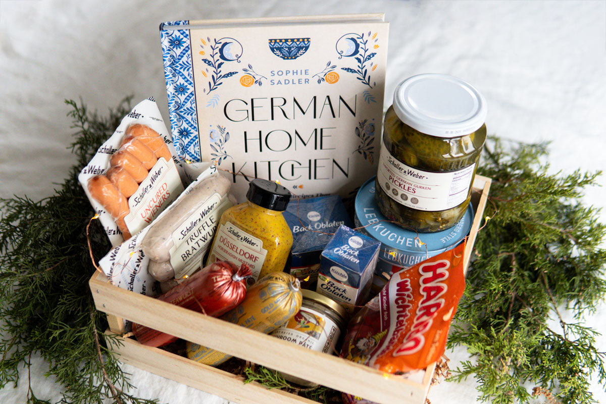 Dirndl Kitchen Christmas Box