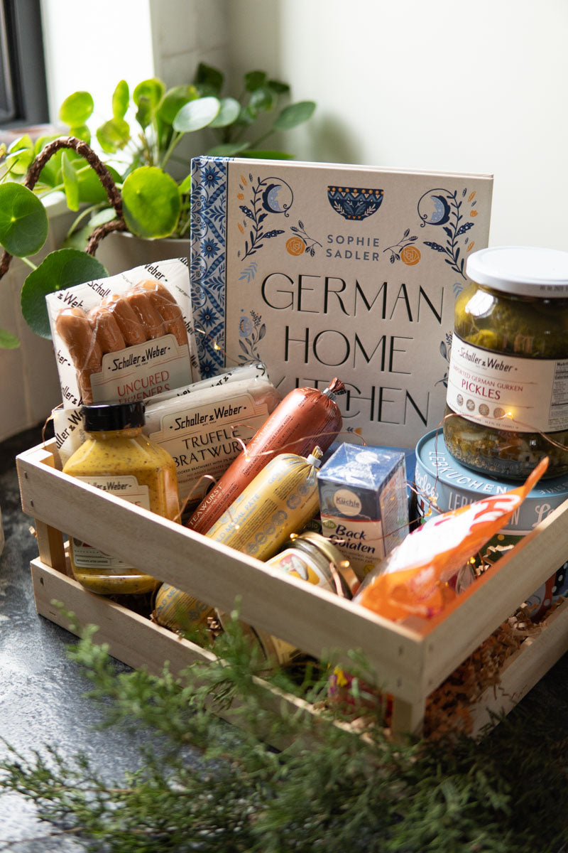 Dirndl Kitchen Christmas Box