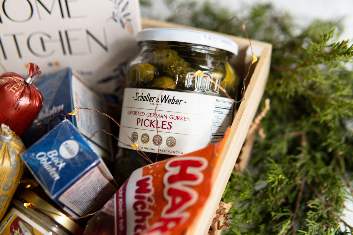 Dirndl Kitchen Christmas Box